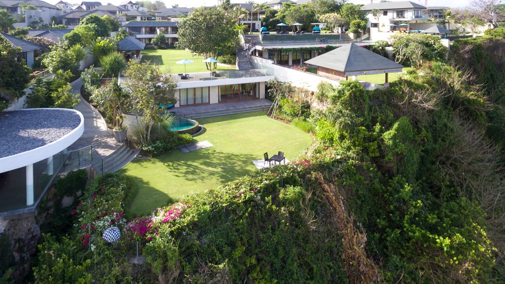Pandawa Cliff Estate